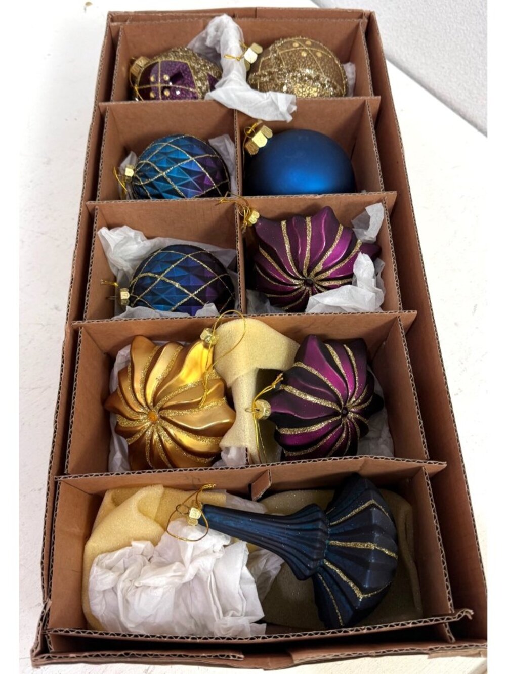 Balsam Hill Napa Jewel Ornament Set Of 9 Christmas Decorations 4000975 - Picture 2 of 8